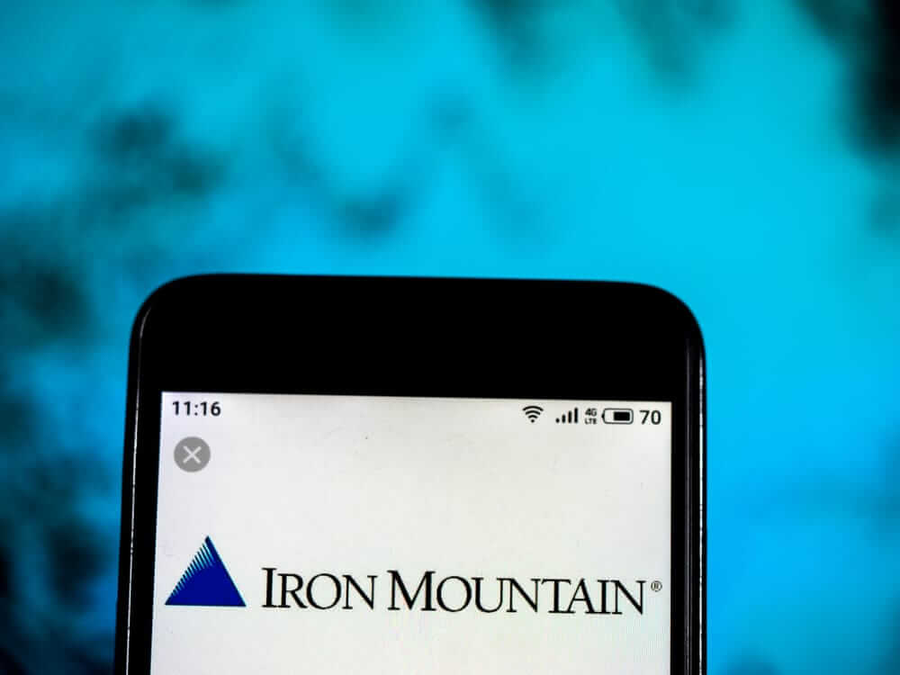 How Is Iron Mountain's Stock Performance Compared to Other Real Estate